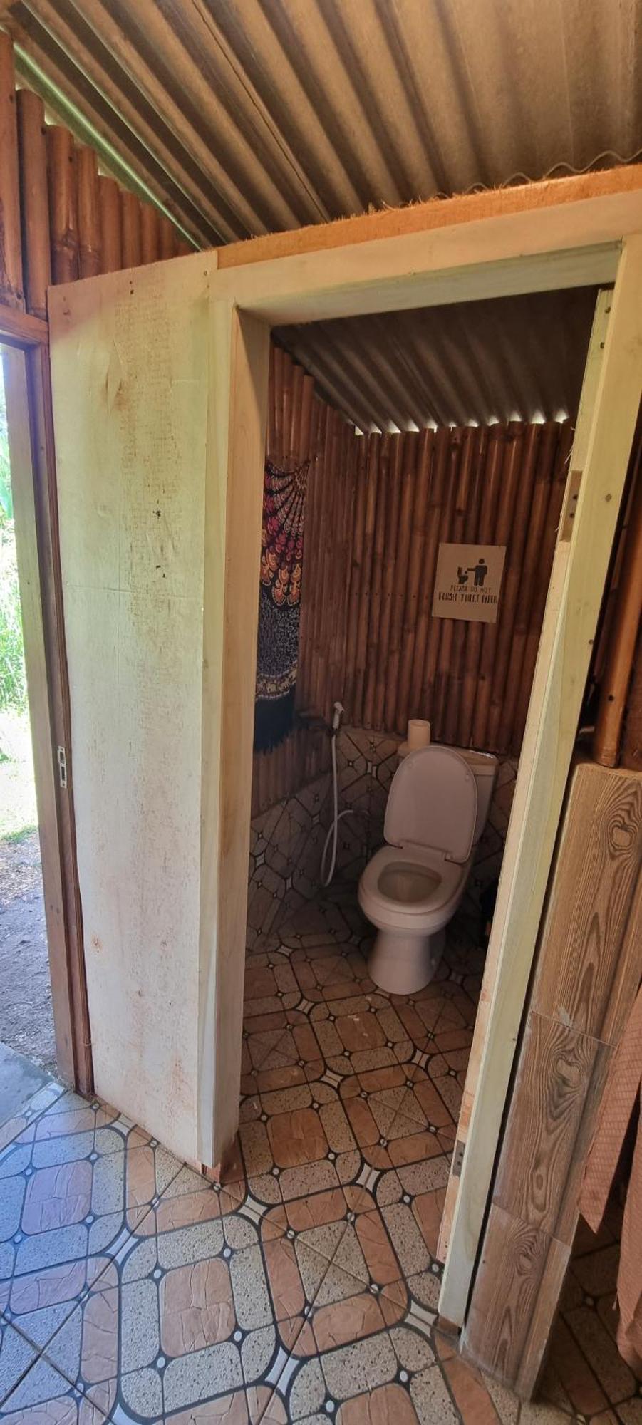 Tetebatu Hostel Eksteriør bilde