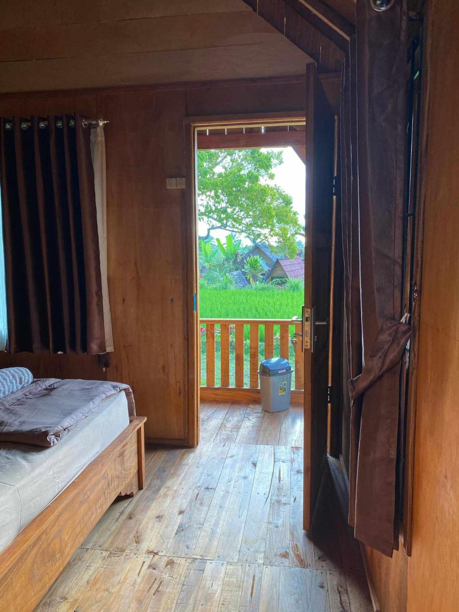 Tetebatu Hostel Eksteriør bilde